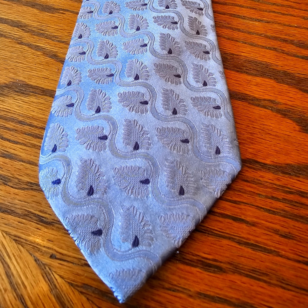 Valentino silk tie